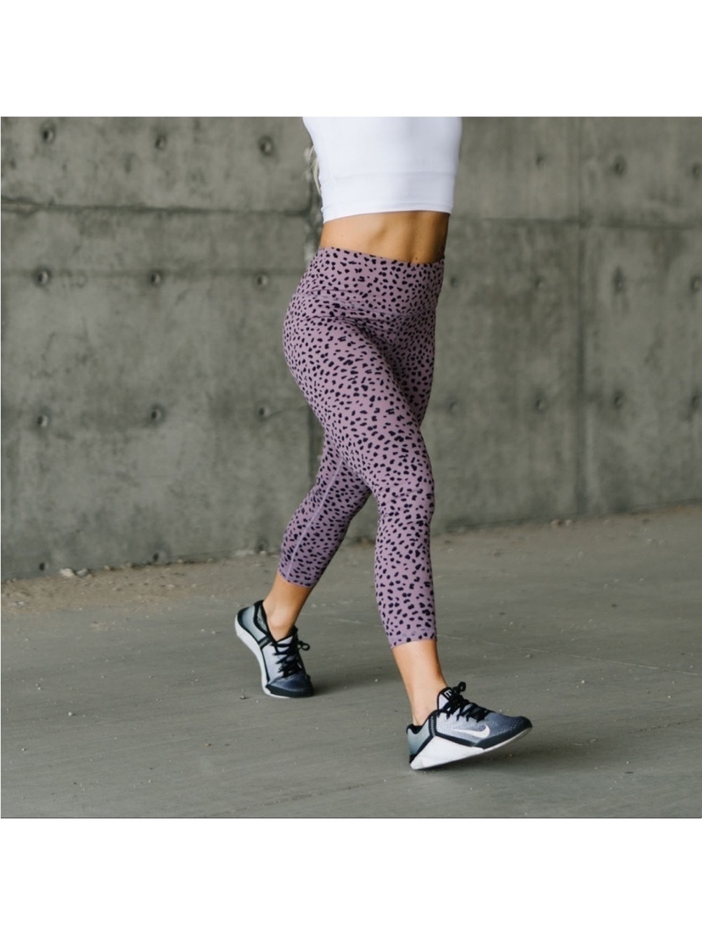 Zyia Lilac Jaguar Fit n Free High Rise Leggings Size 14-16